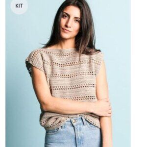 We Are Knitters Vera Tee crochet kit